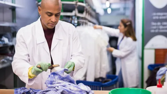 Hidden Costs of DIY Laundry for Burbank Small Businesses